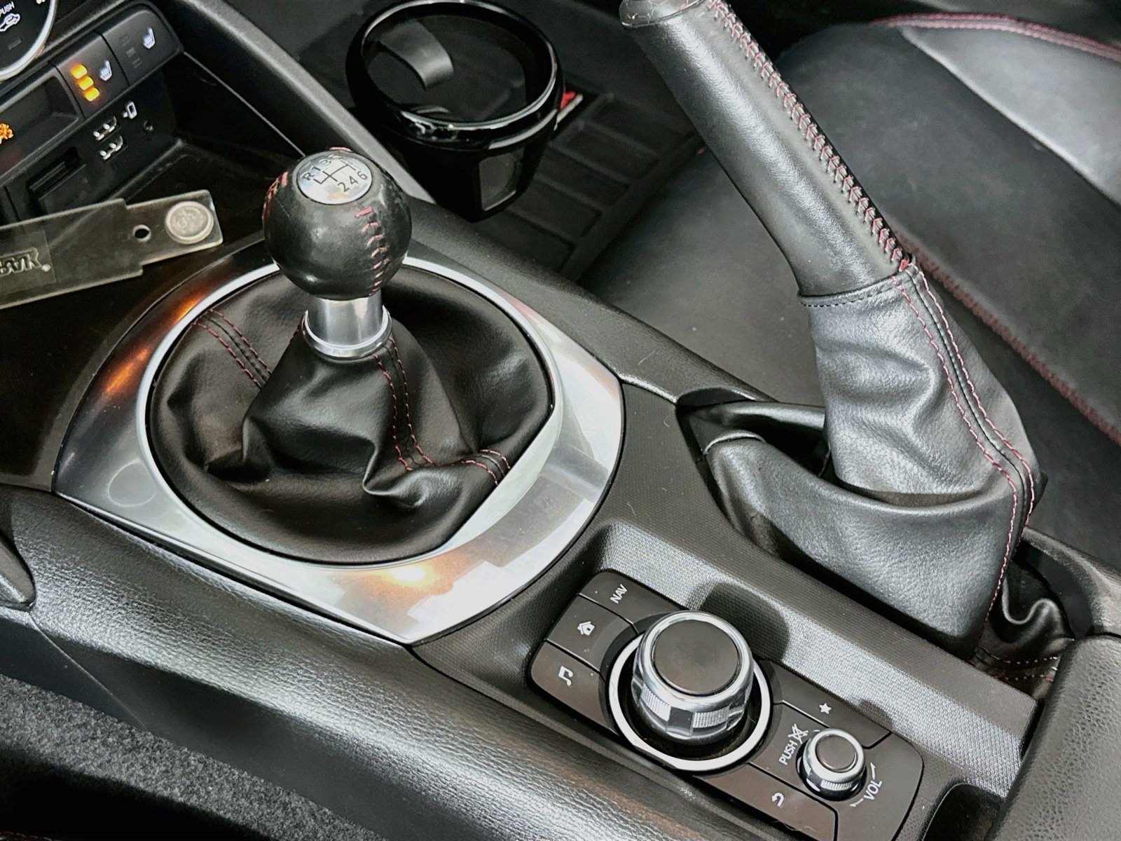 Used 2017 MAZDA MX-5 Miata RF Grand Touring RWD image 19