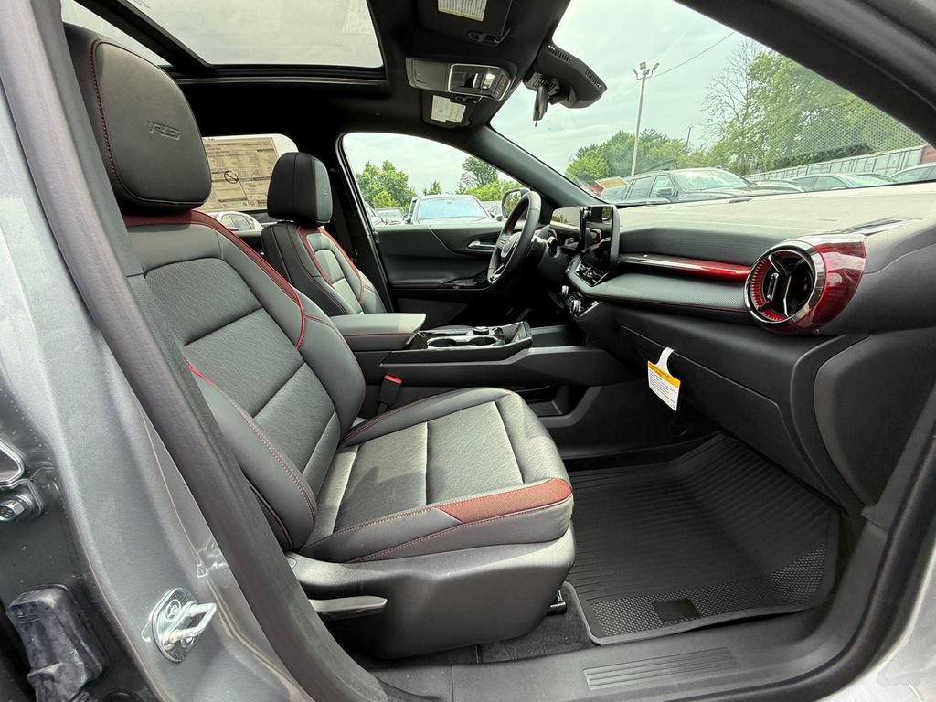 New 2027 Chevrolet Equinox RS FWD image 27
