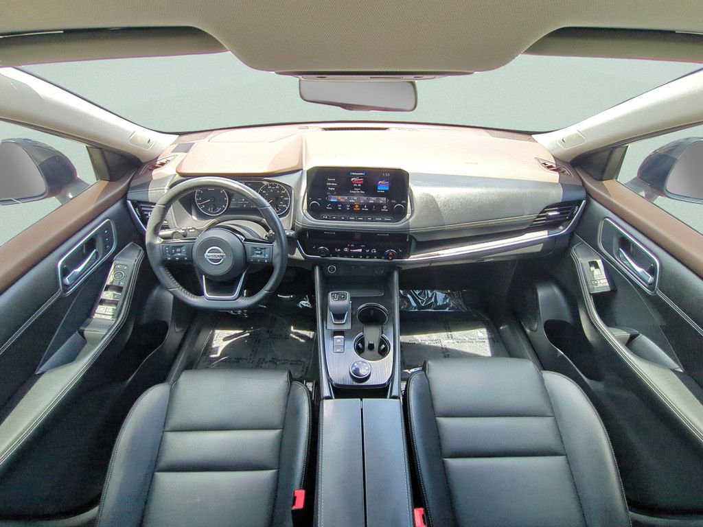 Certified 2021 Nissan Rogue SL w/ Premium Package AWD/4WD image 11