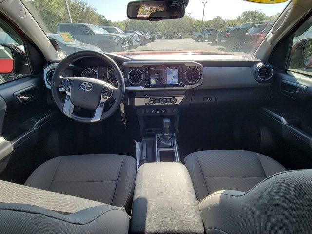 Used 2020 Toyota Tacoma SR5 RWD image 2