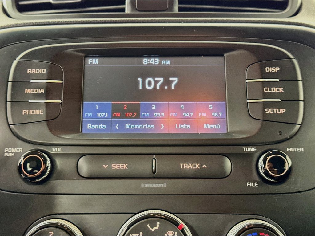 Used 2019 Kia Soul FWD image 16