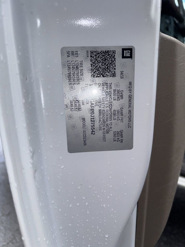 Used 2018 Chevrolet Express 2500 image 9