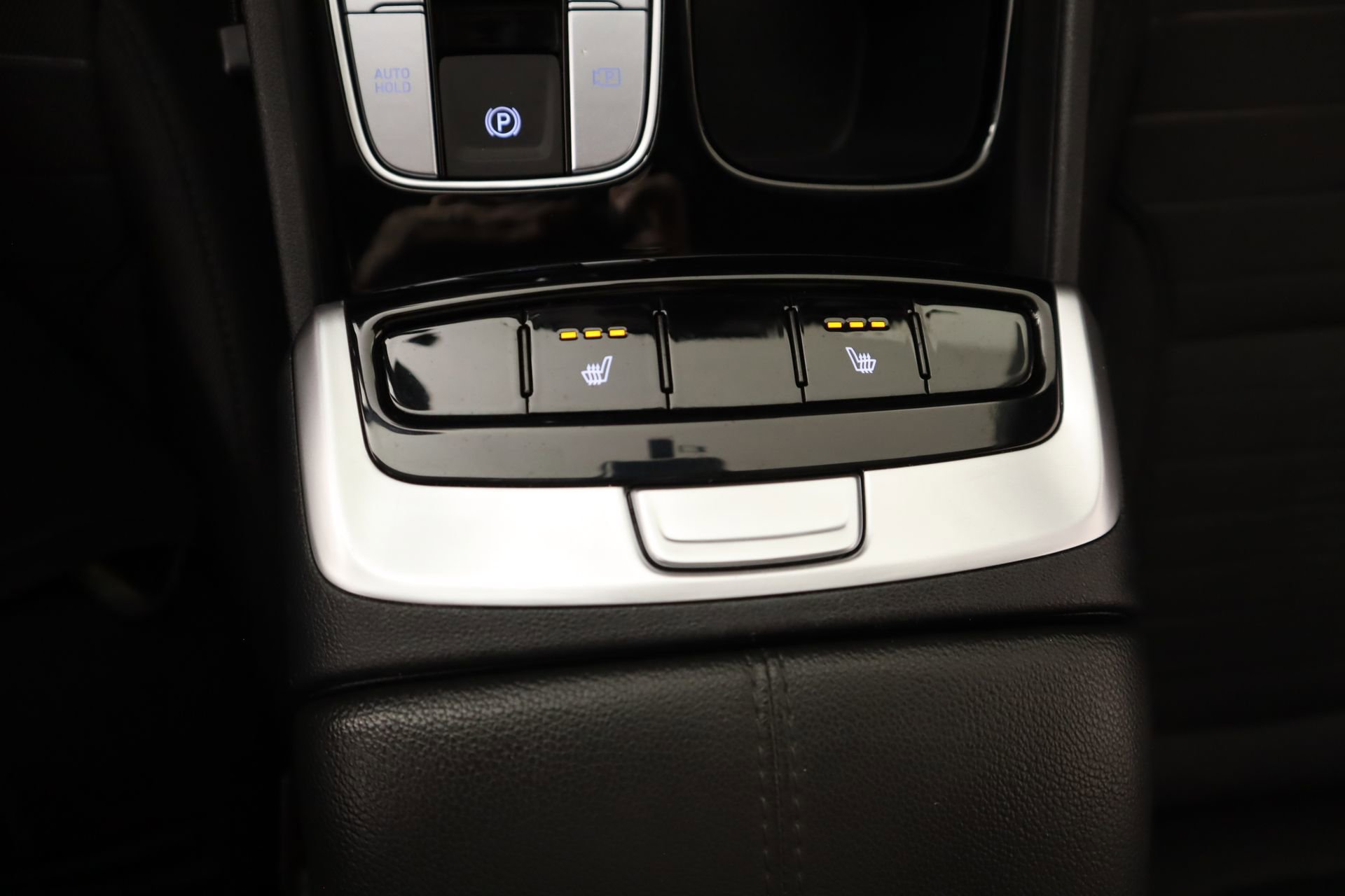 Used 2024 Hyundai Santa Cruz SEL w/ Activity Package image 8