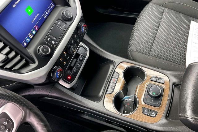 Used 2022 GMC Acadia SLE w/ Driver Convenience Package image 16