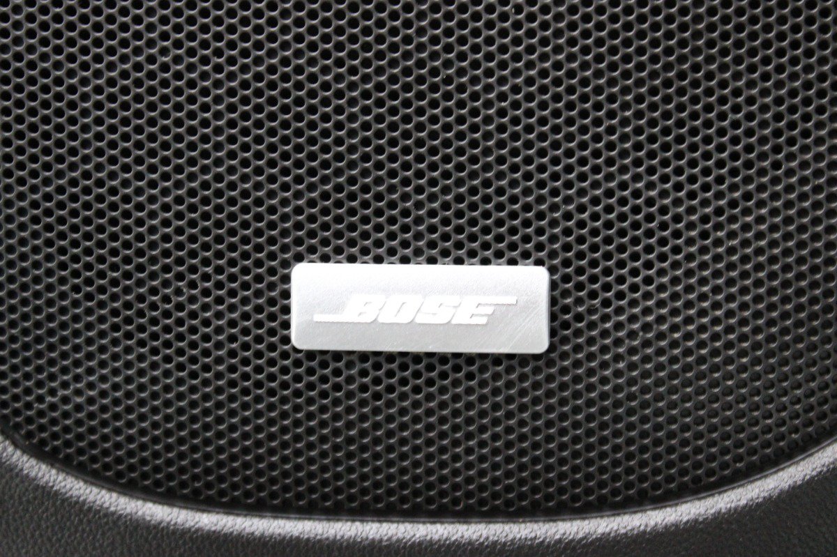 Used 2022 GMC Acadia SLT w/ LPO, Floor Liner Package FWD image 20