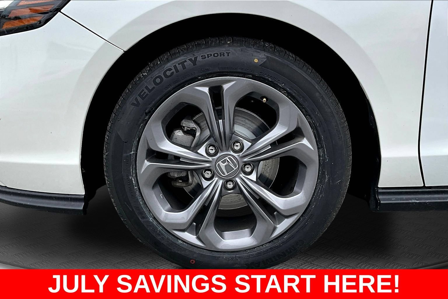 Used 2024 Honda Accord EX image 40