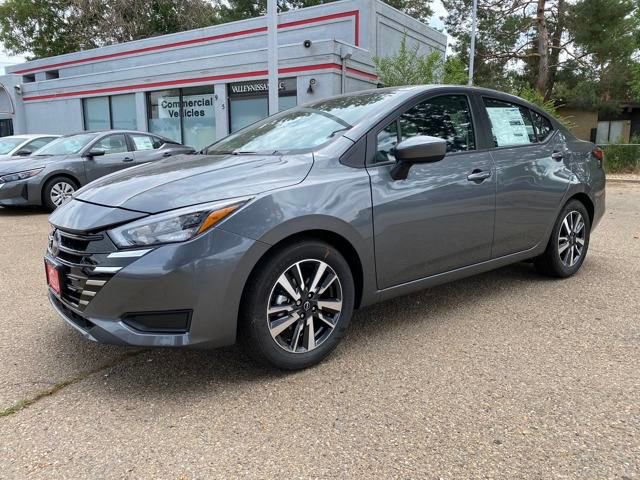 New 2025 Nissan Versa SV w/ Trunk Package