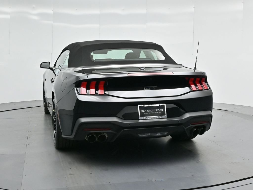 Used 2025 Ford Mustang GT Premium w/ GT Performance Package image 28