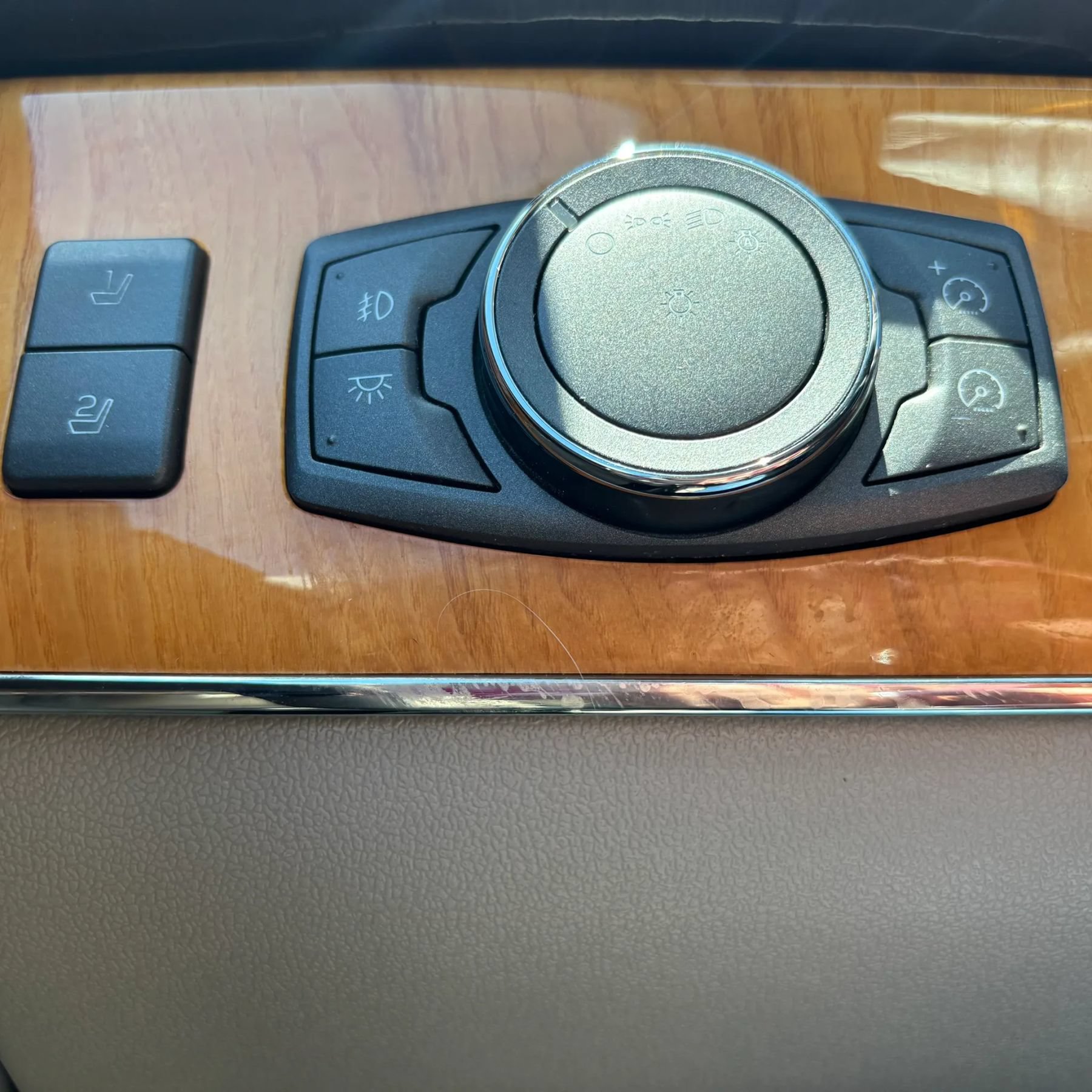 Used 2013 Lincoln MKX AWD image 23