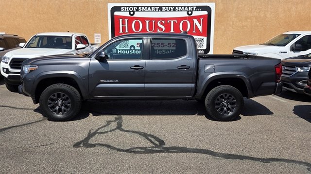 Used 2023 Toyota Tacoma SR5 w/ Technology Package AWD/4WD image 1