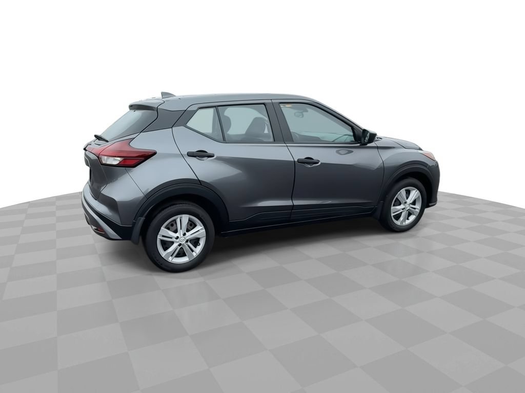 Used 2024 Nissan Kicks S FWD image 8