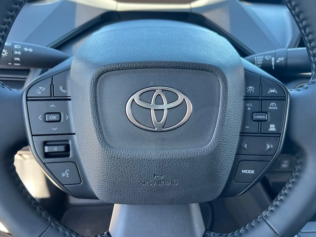 Certified 2026 Toyota Prius LE FWD image 19