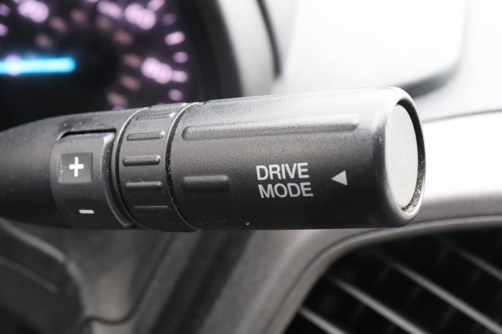 Used 2021 Ford F550 2WD Regular Cab Super Duty image 31