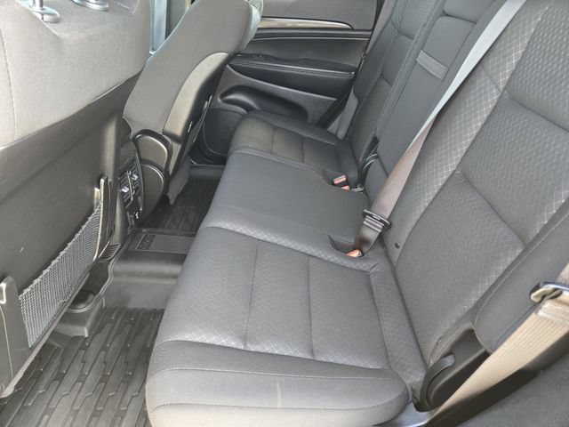 Used 2021 Jeep Grand Cherokee Freedom Edition RWD image 28