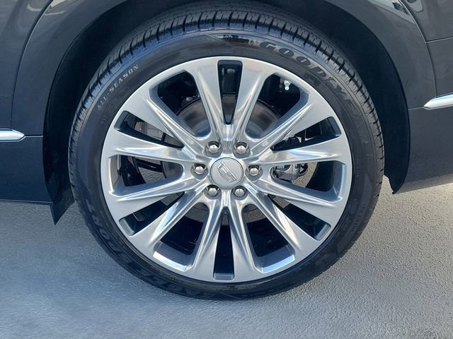Certified 2026 Cadillac Vistiq Premium Luxury AWD/4WD image 11
