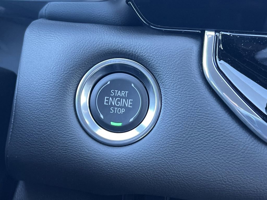 New 2026 GMC Canyon Elevation w/ Convenience Package image 8