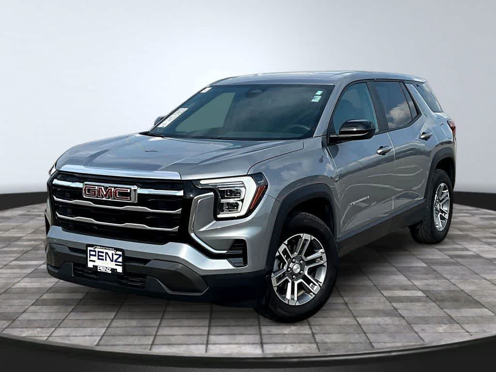 Used 2025 GMC Terrain Elevation AWD/4WD image 1