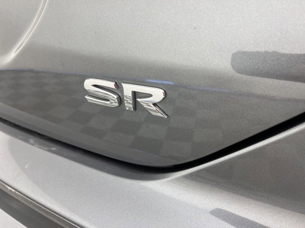 Used 2024 Nissan Kicks SR image 4