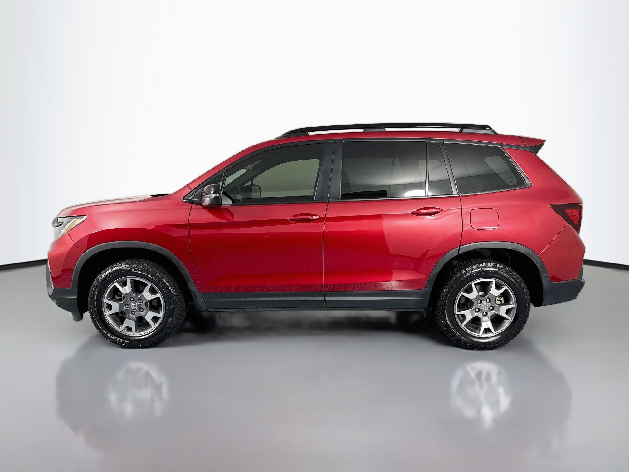 Certified 2023 Honda Passport TrailSport image 8