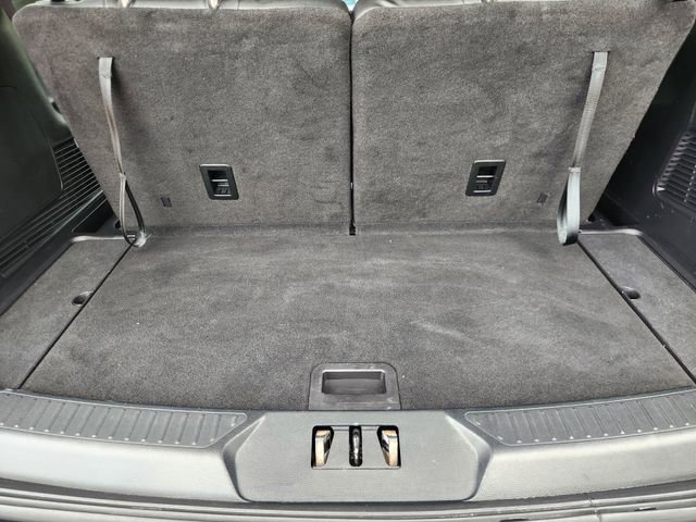 Used 2022 Ford Explorer XLT w/ Equipment Group 202A RWD image 33