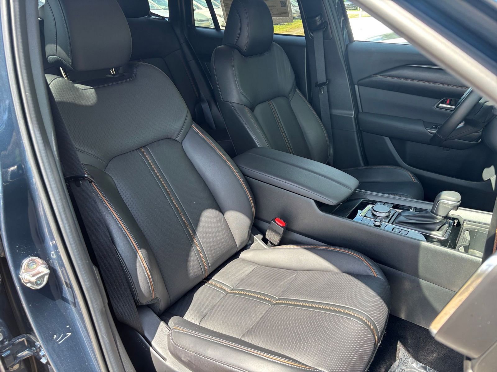 Used 2025 MAZDA CX-50 2.5 Hybrid w/ Premium Plus Pkg image 39