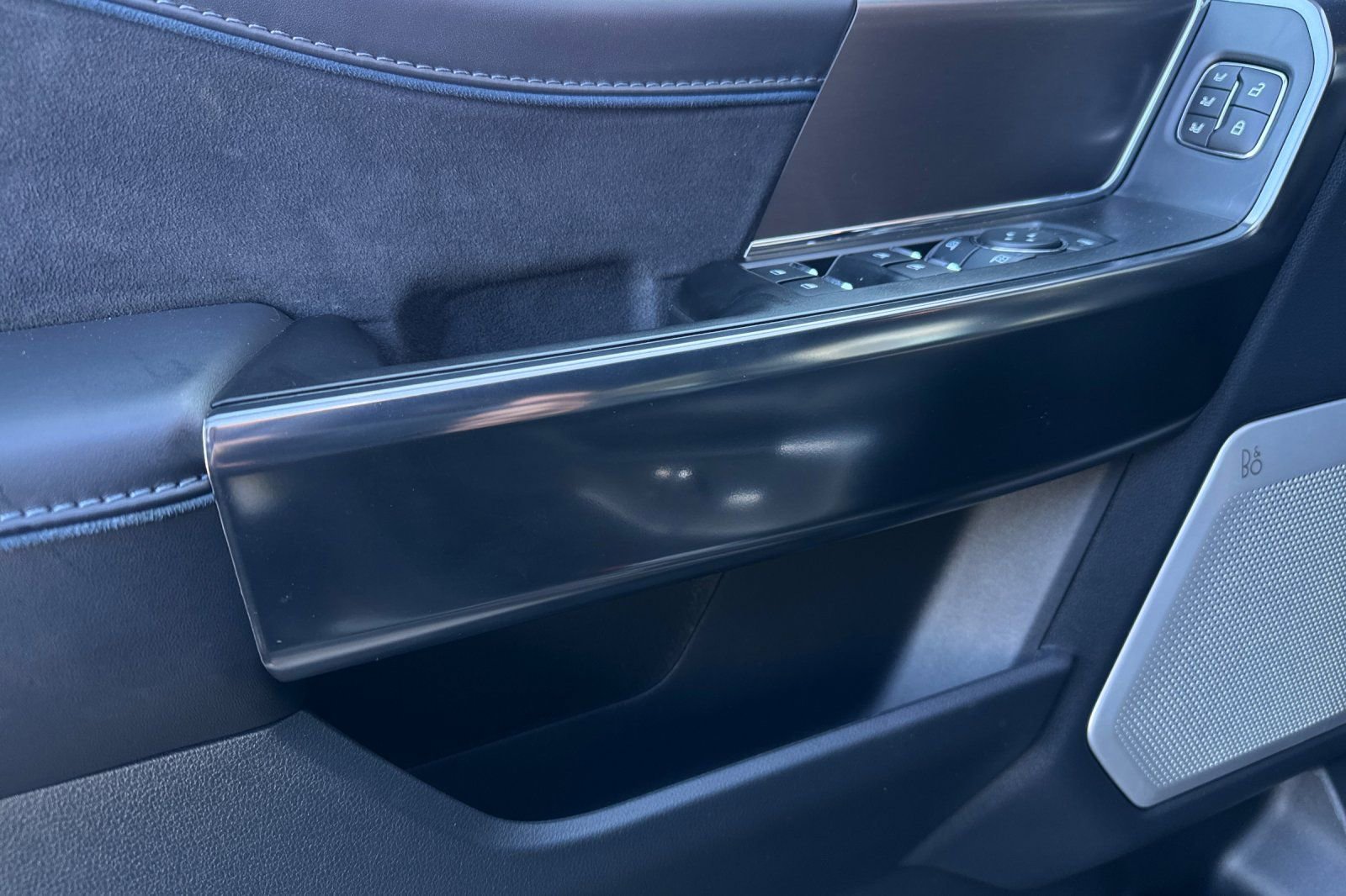 New 2025 Ford F150 Platinum w/ Equipment Group 702A High image 11