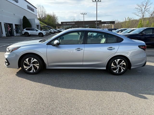 Used 2025 Subaru Legacy Premium w/ Popular Package #1A image 2
