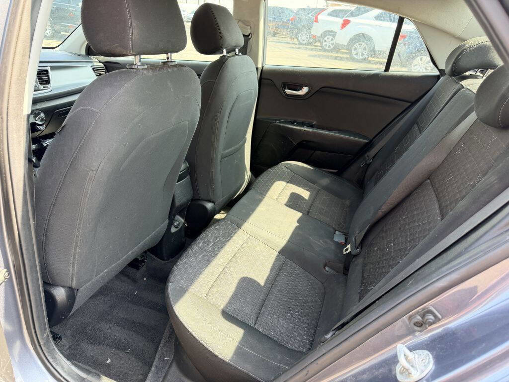 Used 2019 Kia Rio S image 5