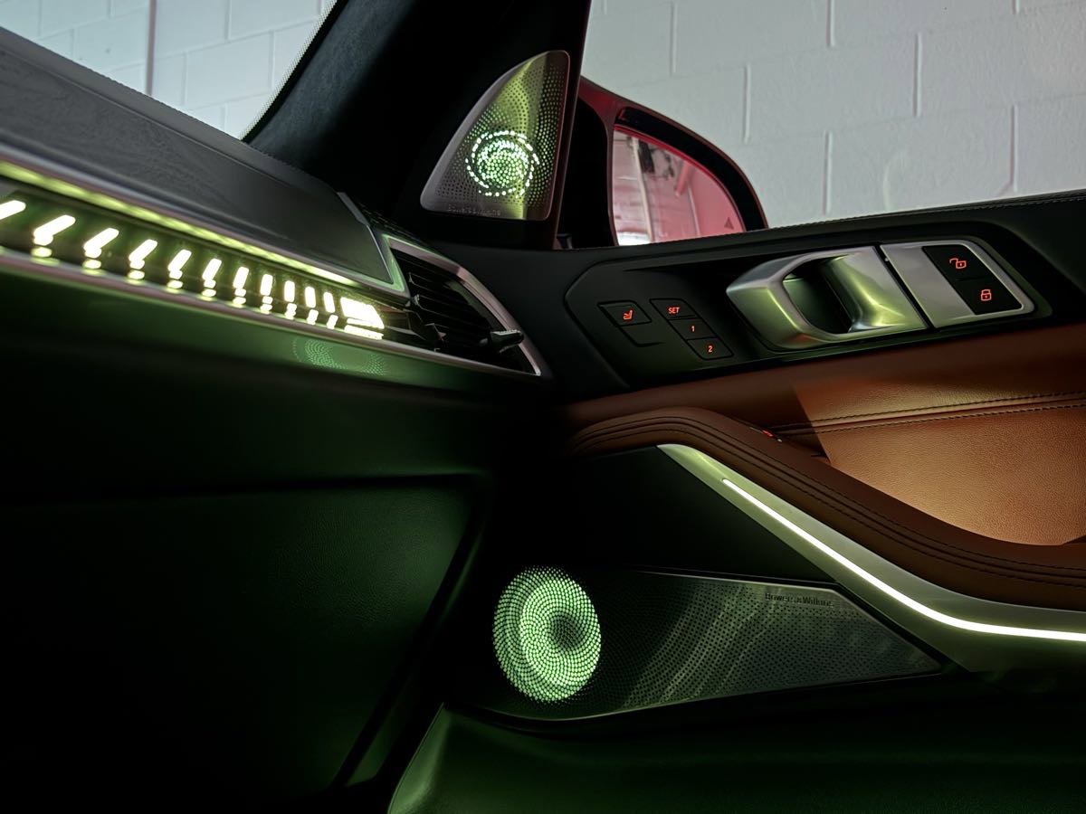 Used 2023 BMW X7 M60i image 41