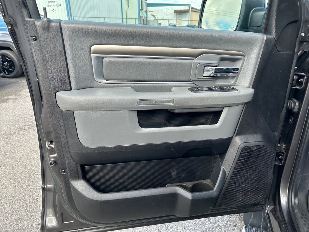 Used 2016 RAM 1500 Big Horn image 26