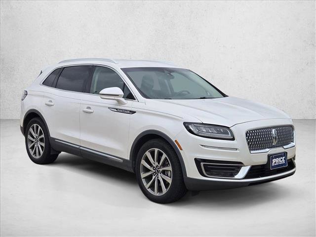 Used 2019 Lincoln Nautilus Select w/ Cargo Utility Package FWD image 3