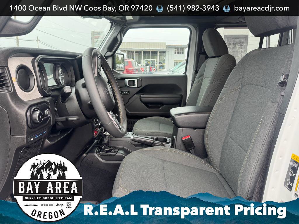 Used 2024 Jeep Wrangler Unlimited AWD/4WD image 13