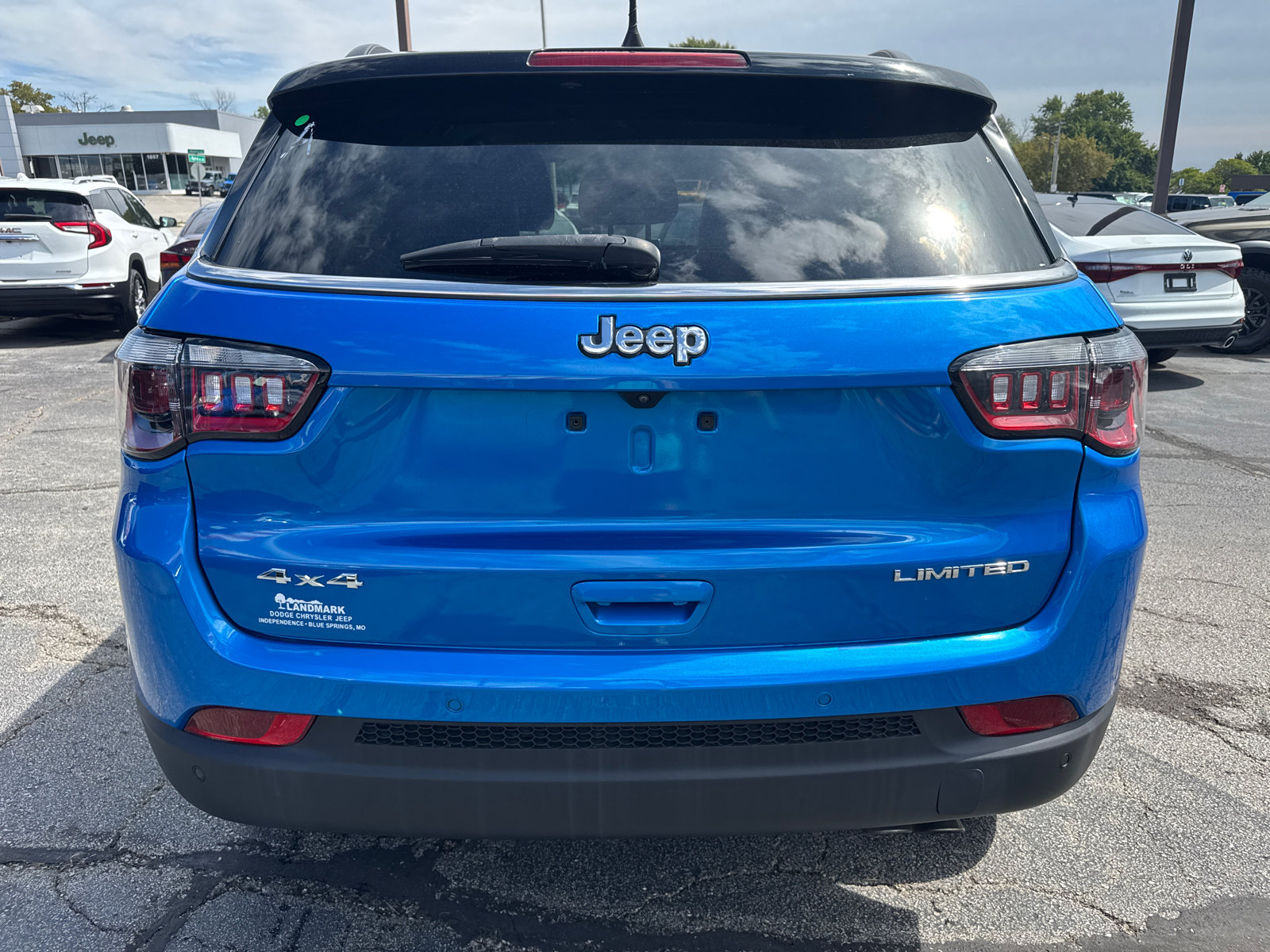 Used 2022 Jeep Compass Limited AWD/4WD image 4