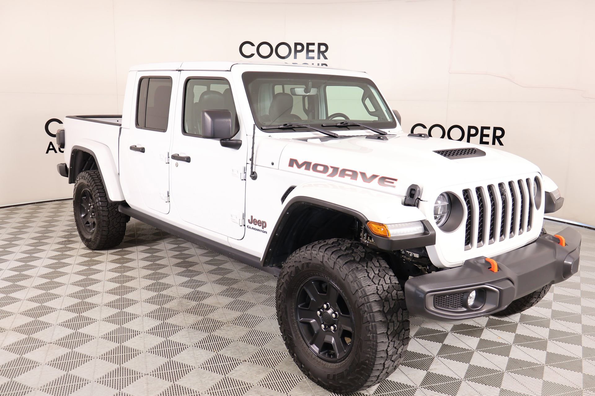 Used 2022 Jeep Gladiator Mojave w/ LED Lighting Group