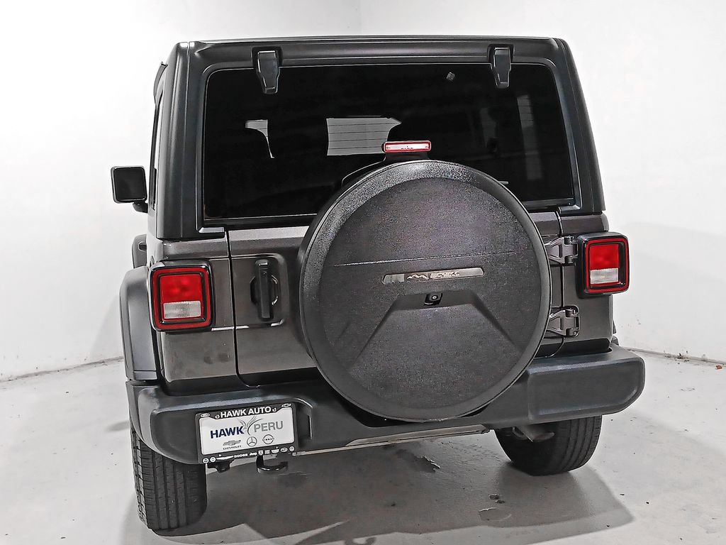 Used 2024 Jeep Wrangler Sport AWD/4WD image 5