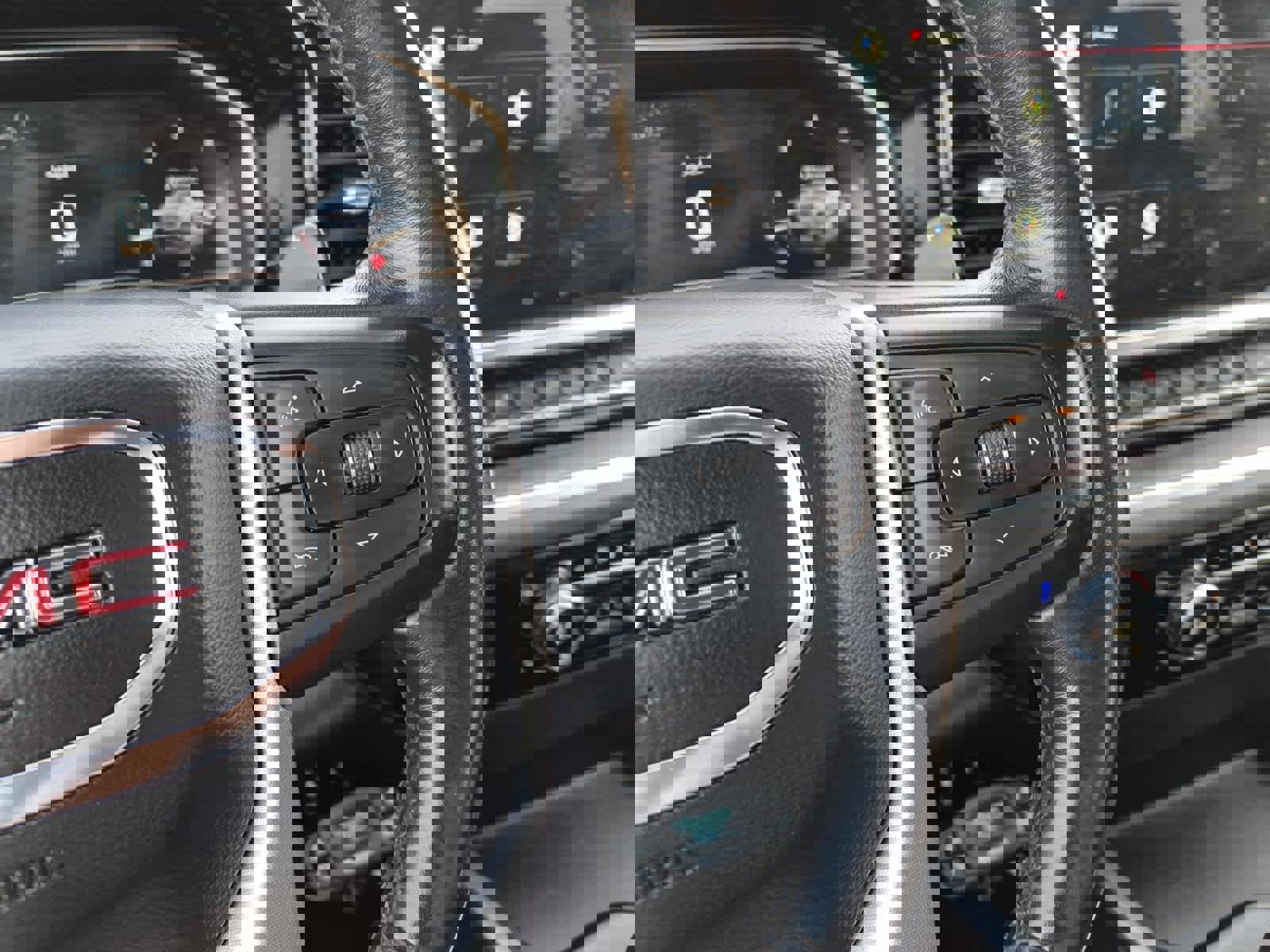 Certified 2022 GMC Sierra 1500 SLT w/ SLT Convenience Package image 22