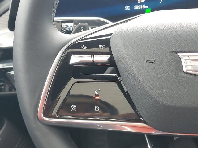 Used 2024 Cadillac Lyriq Sport w/ LPO, Floor Liner Package AWD/4WD image 19