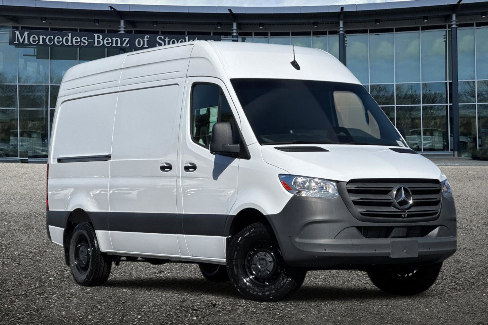 New 2025 Mercedes-Benz Sprinter 2500 image 2
