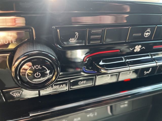 New 2025 Jeep Grand Cherokee Limited image 15