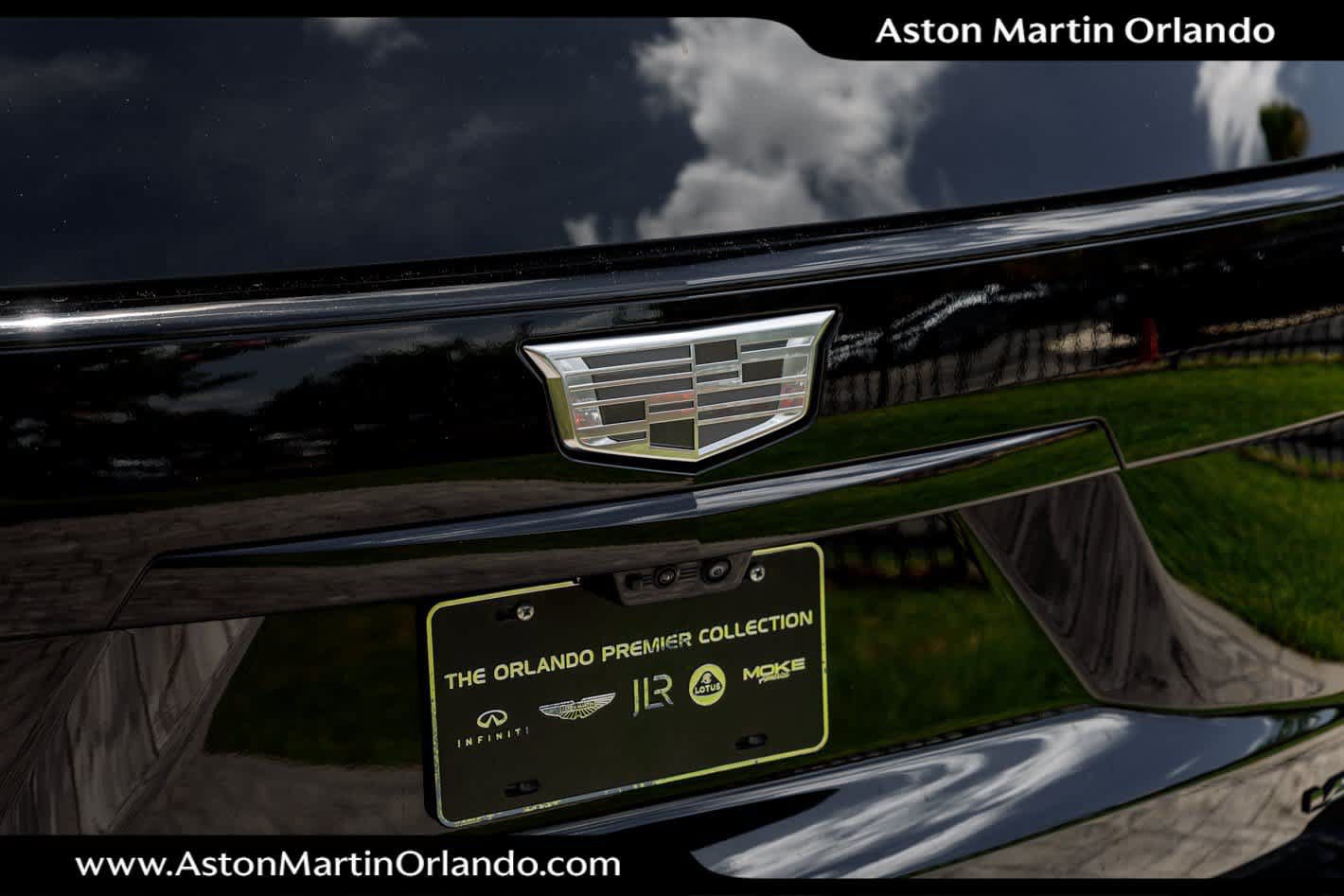 Used 2025 Cadillac Escalade V AWD/4WD image 27