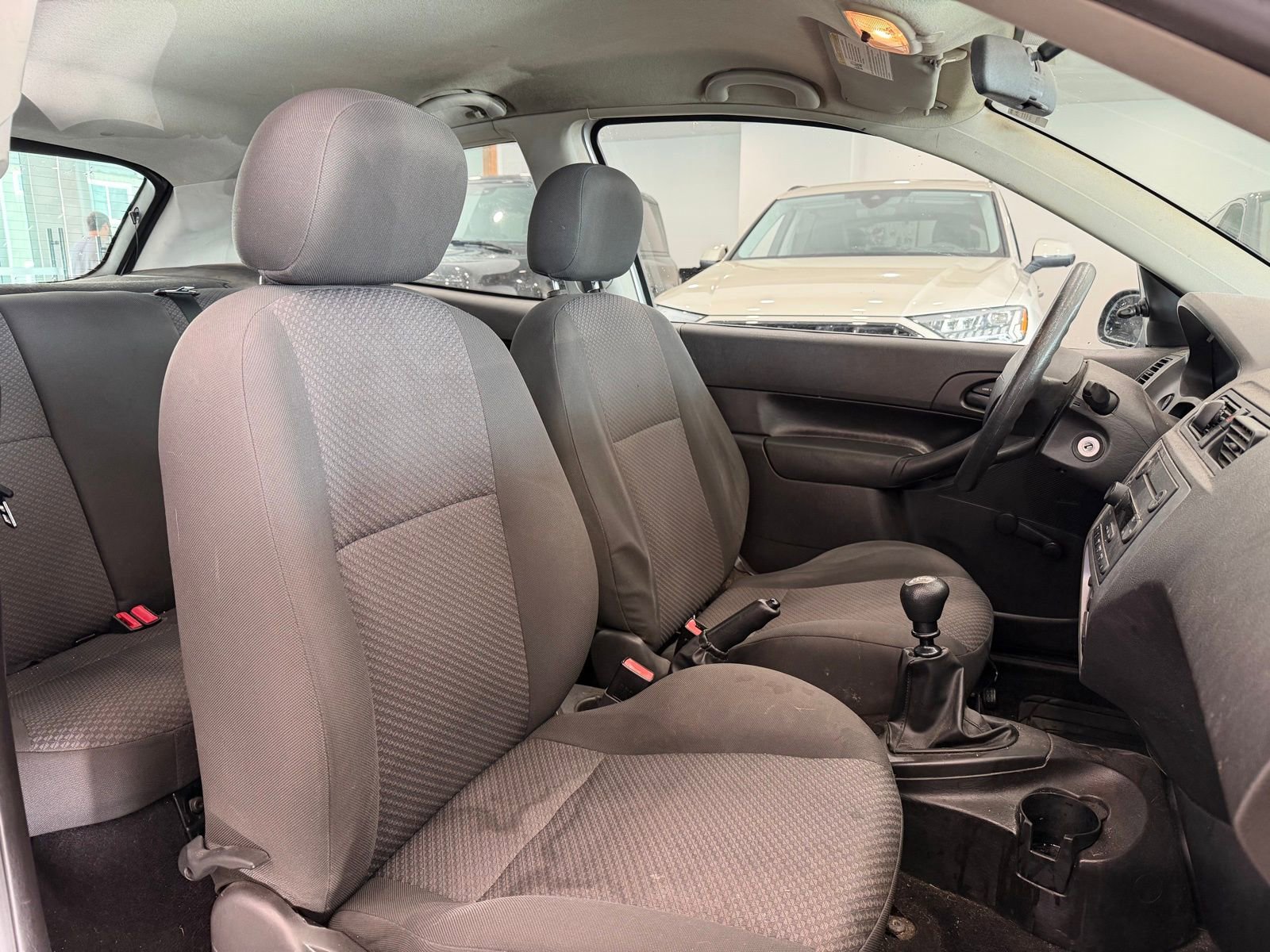 Used 2005 Ford Focus ZX3 Hatchback image 9