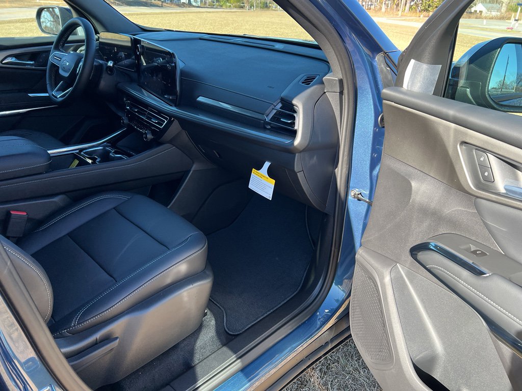 New 2026 Chevrolet Traverse LT w/ Midnight/Sport Edition image 27