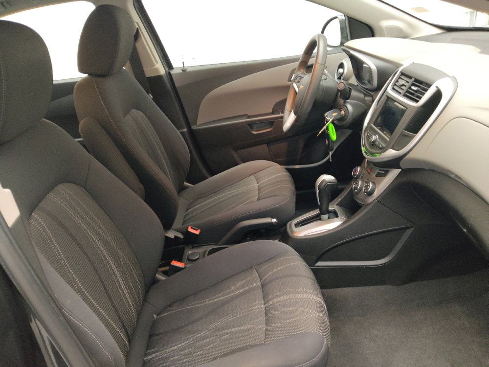 Used 2019 Chevrolet Sonic LT image 21