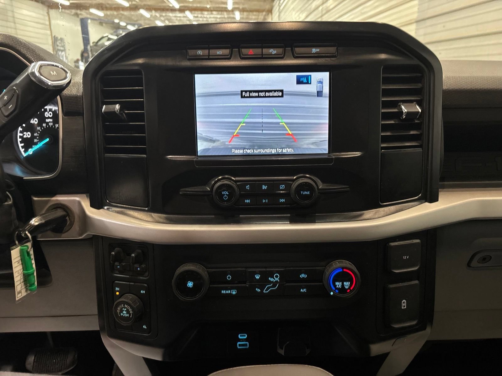 Used 2022 Ford F150 XL w/ FX4 Off-Road Package AWD/4WD image 21
