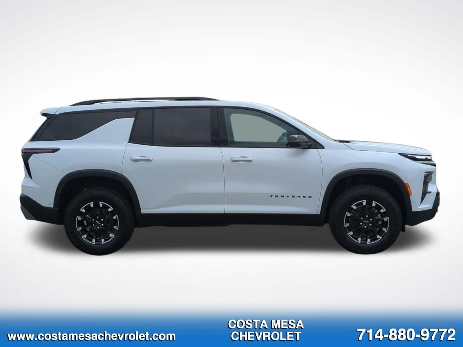 New 2026 Chevrolet Traverse Z71 w/ Enhanced Driving Package AWD/4WD image 4