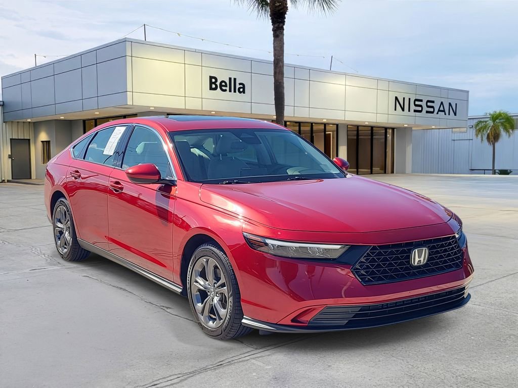 Used 2023 Honda Accord EX image 3