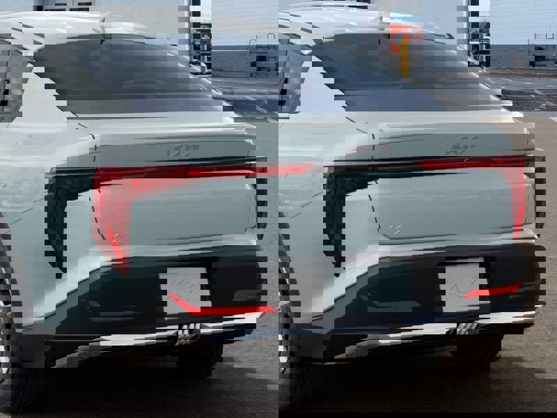 New 2026 Kia K4 LXS image 13
