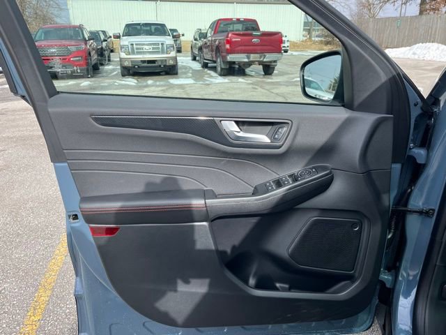 New 2026 Ford Escape ST-Line w/ Tech Pack #1 image 11