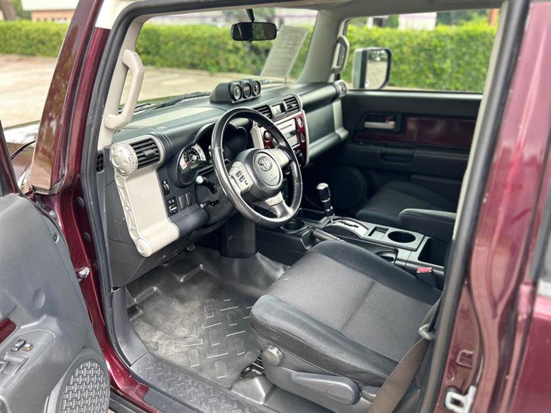 Used 2007 Toyota FJ Cruiser 2WD image 34