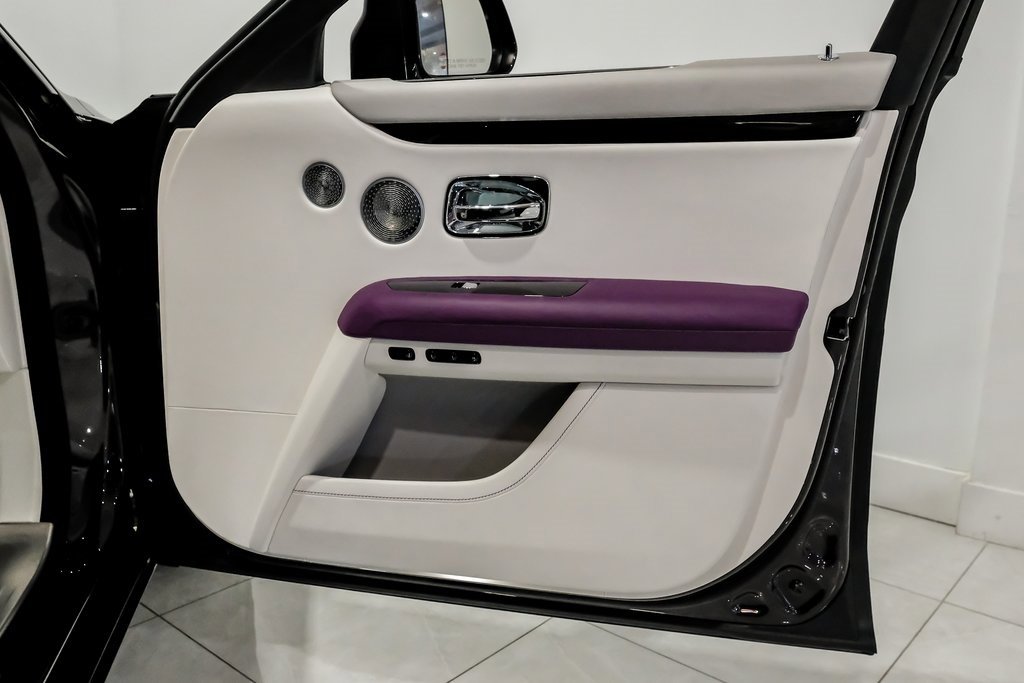 Used 2024 Rolls-Royce Ghost image 53